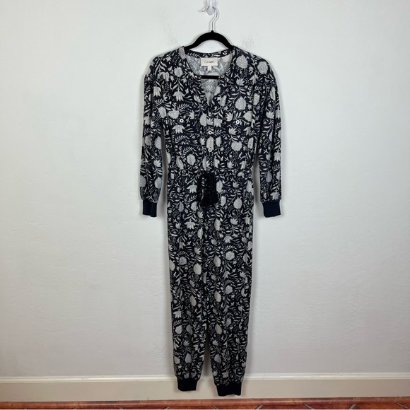 Cleobella Stella Lounge Jumpsuit - Navy Block Print - Picture 2 of 9